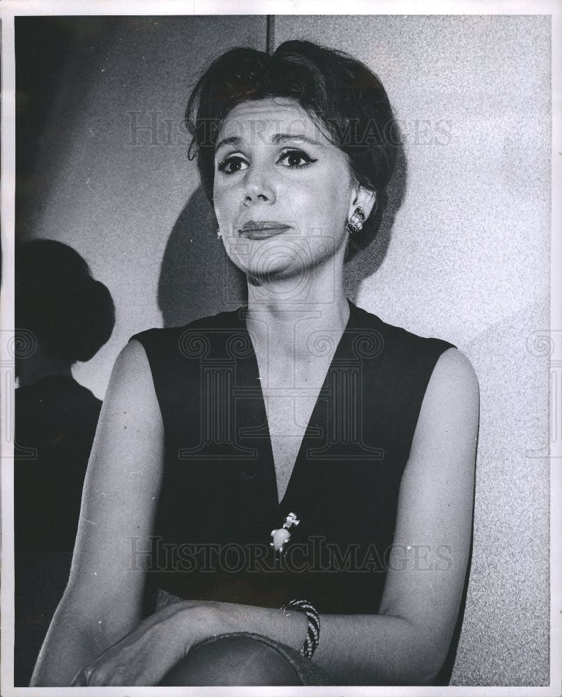 Louise Troy Louise Troy